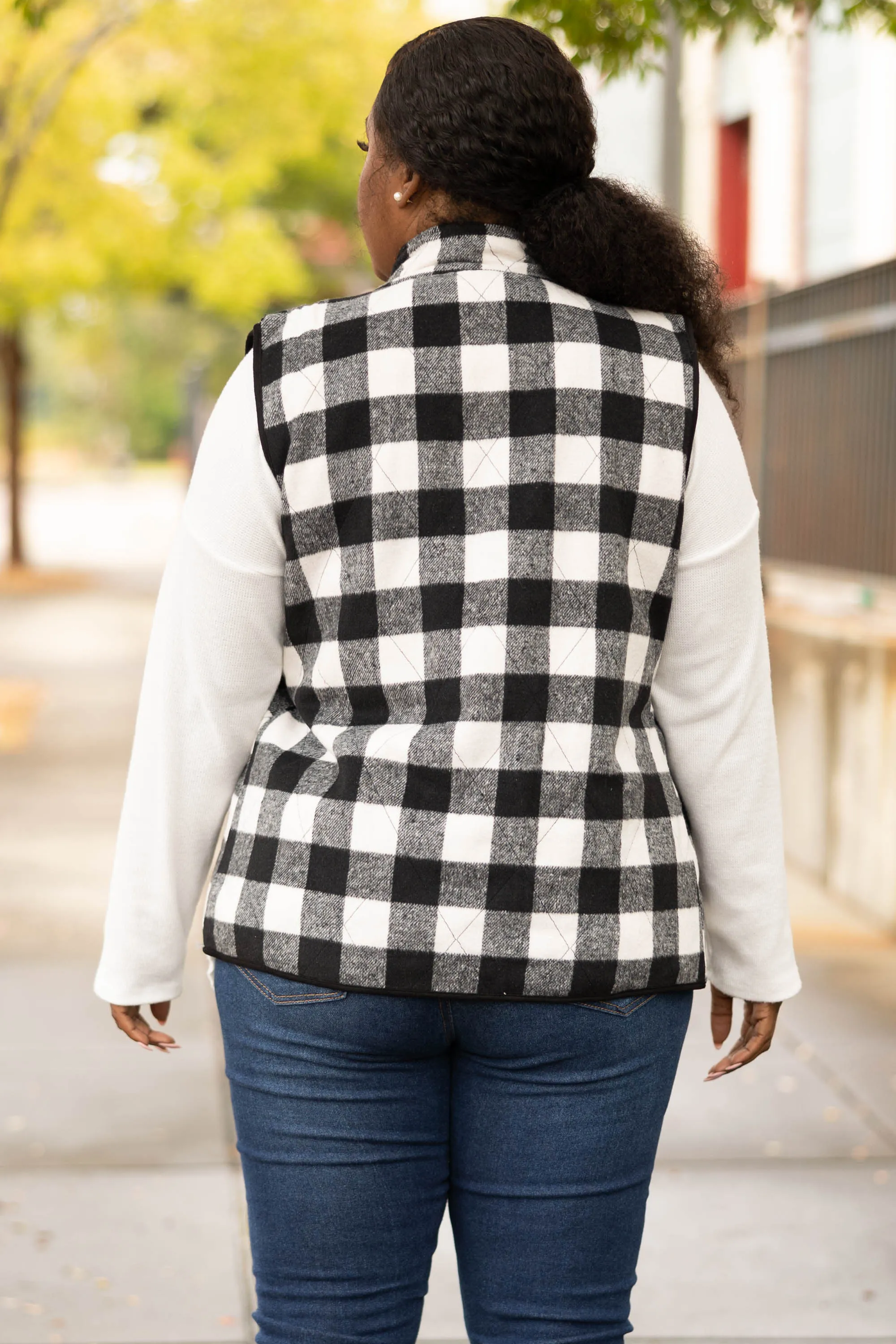 Cold For The Winter Vest, Ivory-Black