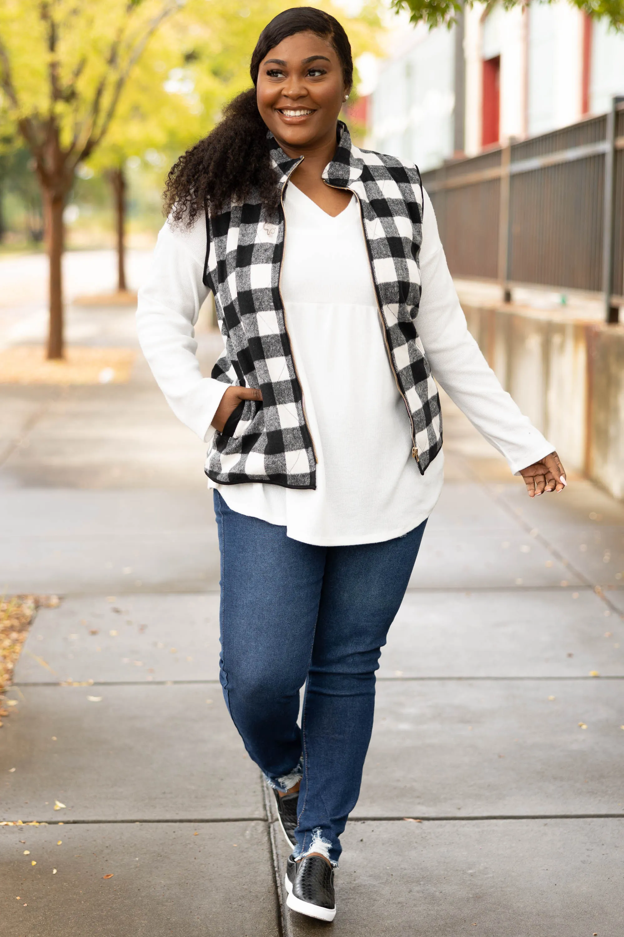Cold For The Winter Vest, Ivory-Black