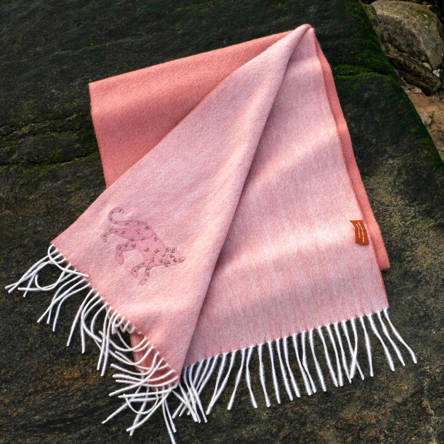 Double Face Scarf With Leopard Embroidery - Light Pink