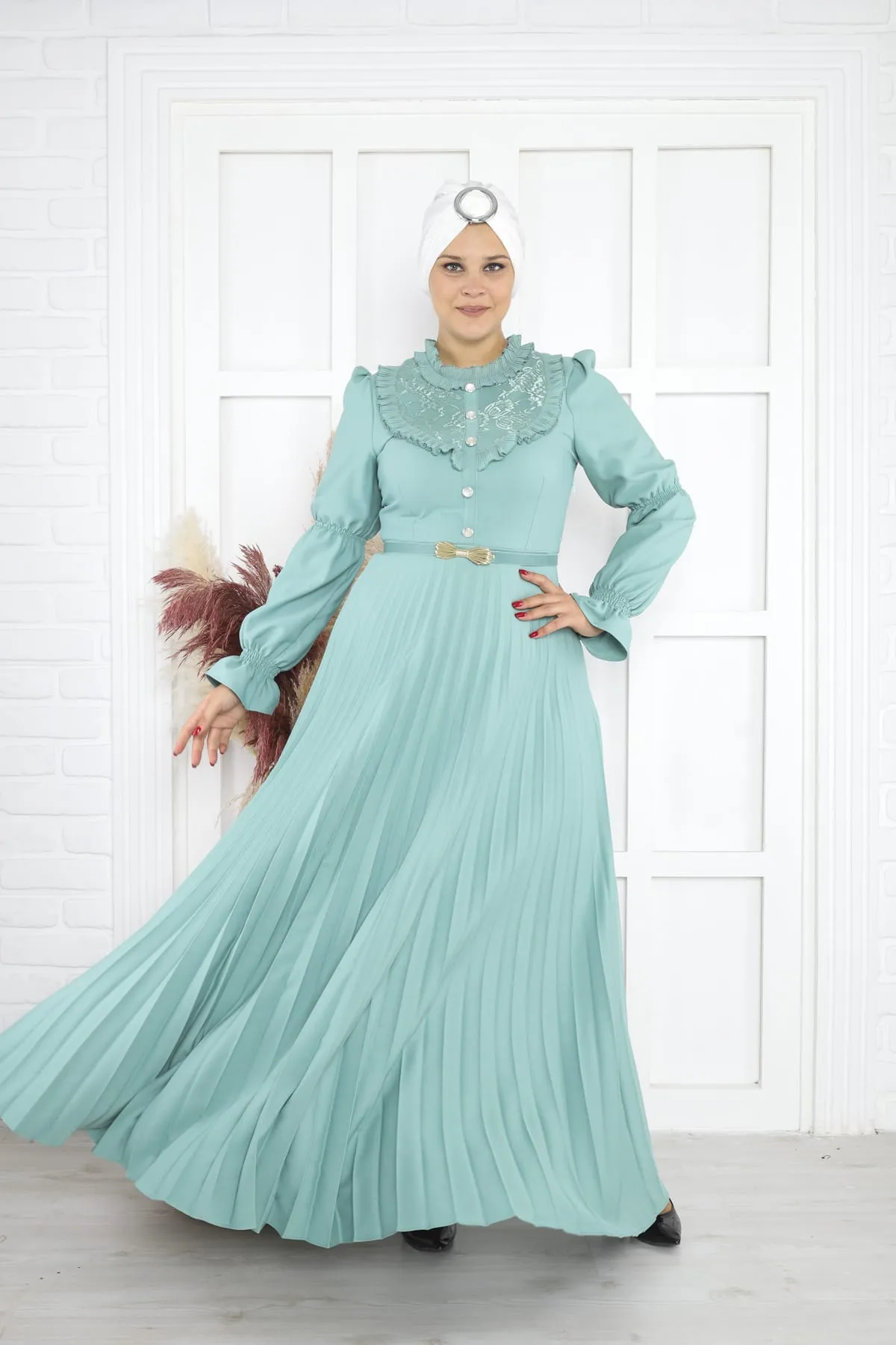 EG Frill Pleated Dress