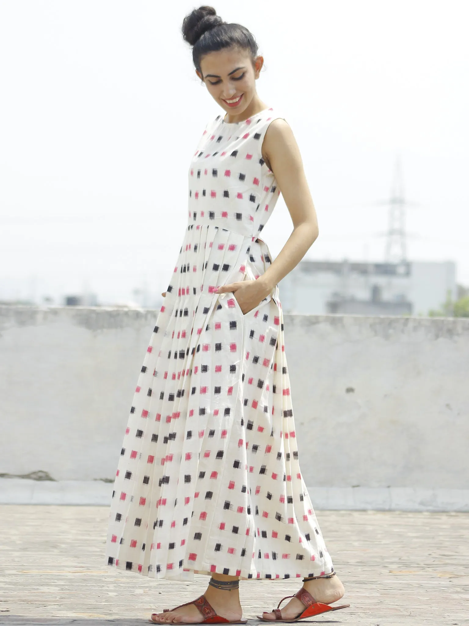 Ivory Pink Black Long Sleeveless Handwoven Double Ikat Dress With Knife Pleats & Side Pockets - D32F797